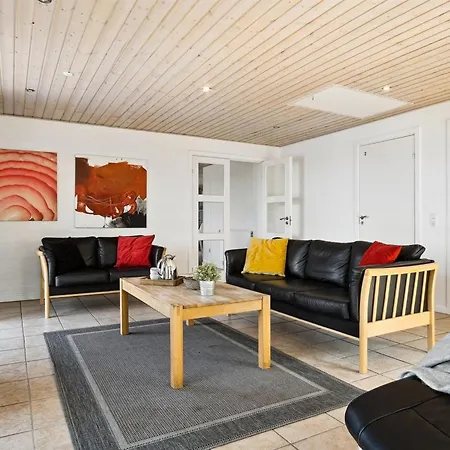 Stefania - 700m From The Sea By Interhome Tatil Evi *