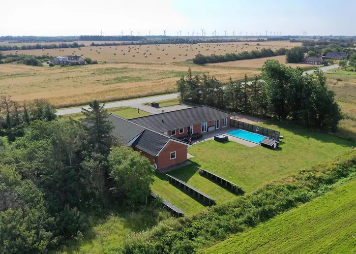 Holiday home Stefania - 700m From The Sea By Interhome Bredebro